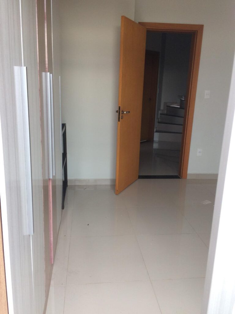 1cfc4e0e-8066-493b-935f-a85419bee93e