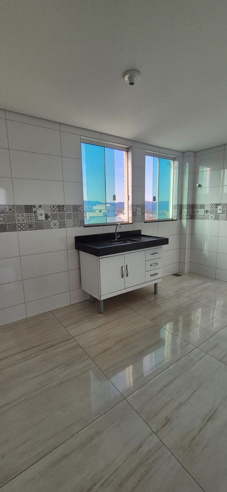 9b083284-77d1-4b17-9887-cf18626df4a5