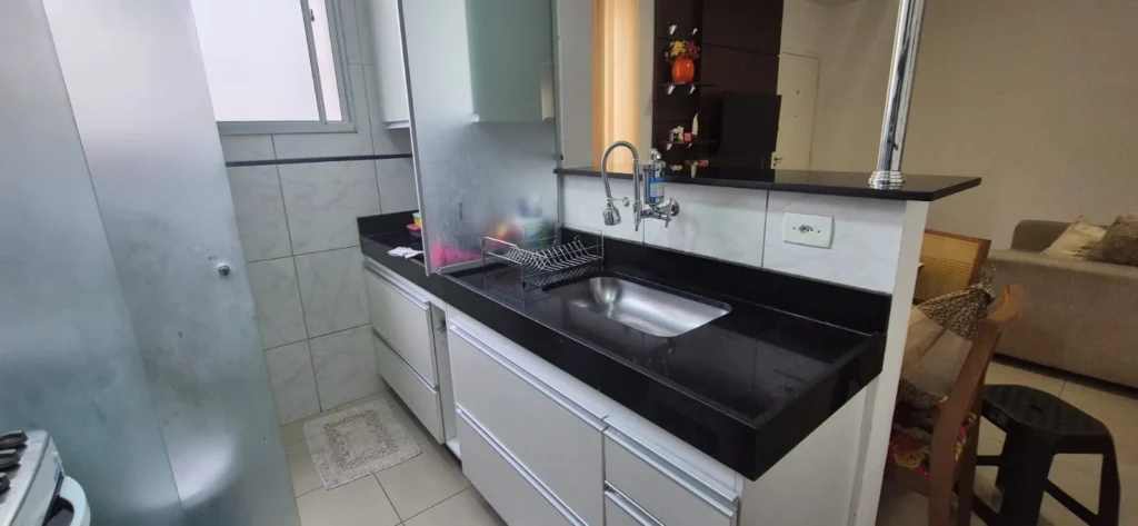 Apartamento de 02 quartos, 01 vaga de garagem(5)