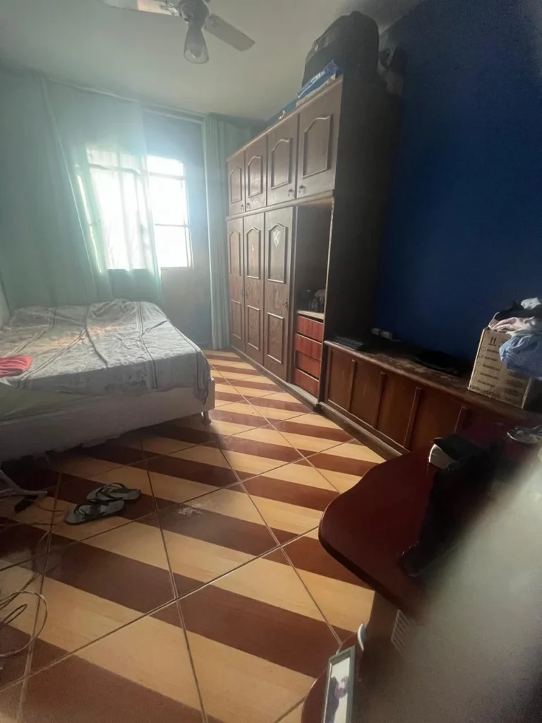 Apartamento de 02 quartos com uma vaga demarcada(5)