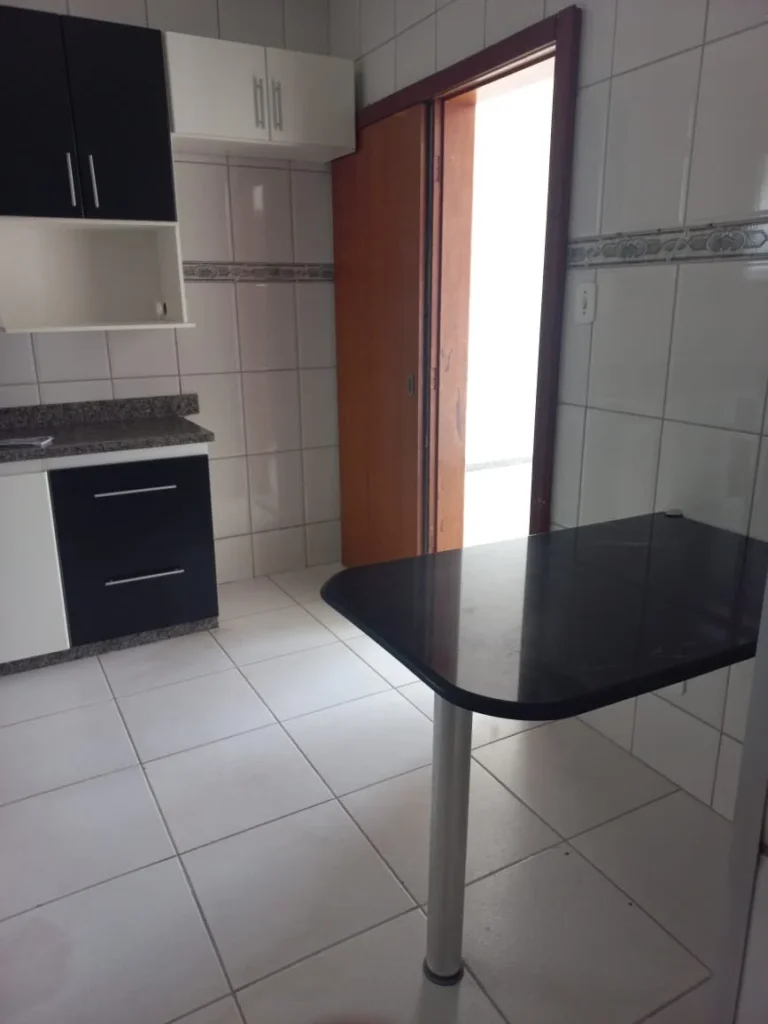 Apartamento de área privativa, 04 quartos e 02 vagas(3)