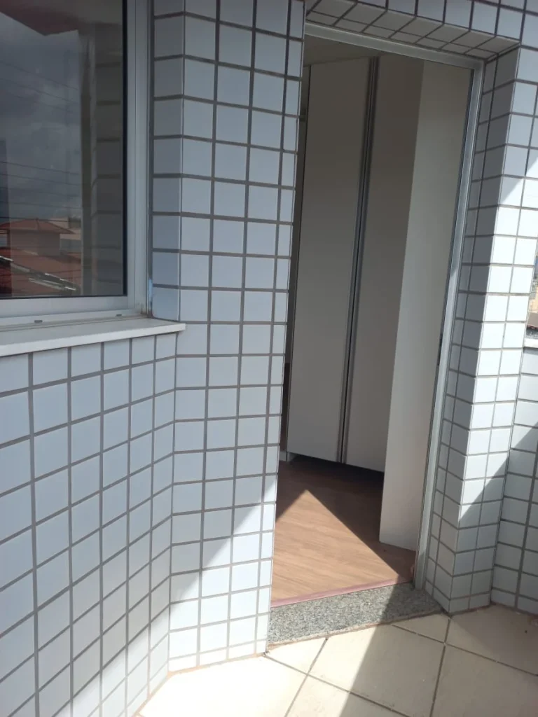 Apartamento de área privativa, 04 quartos e 02 vagas(6)