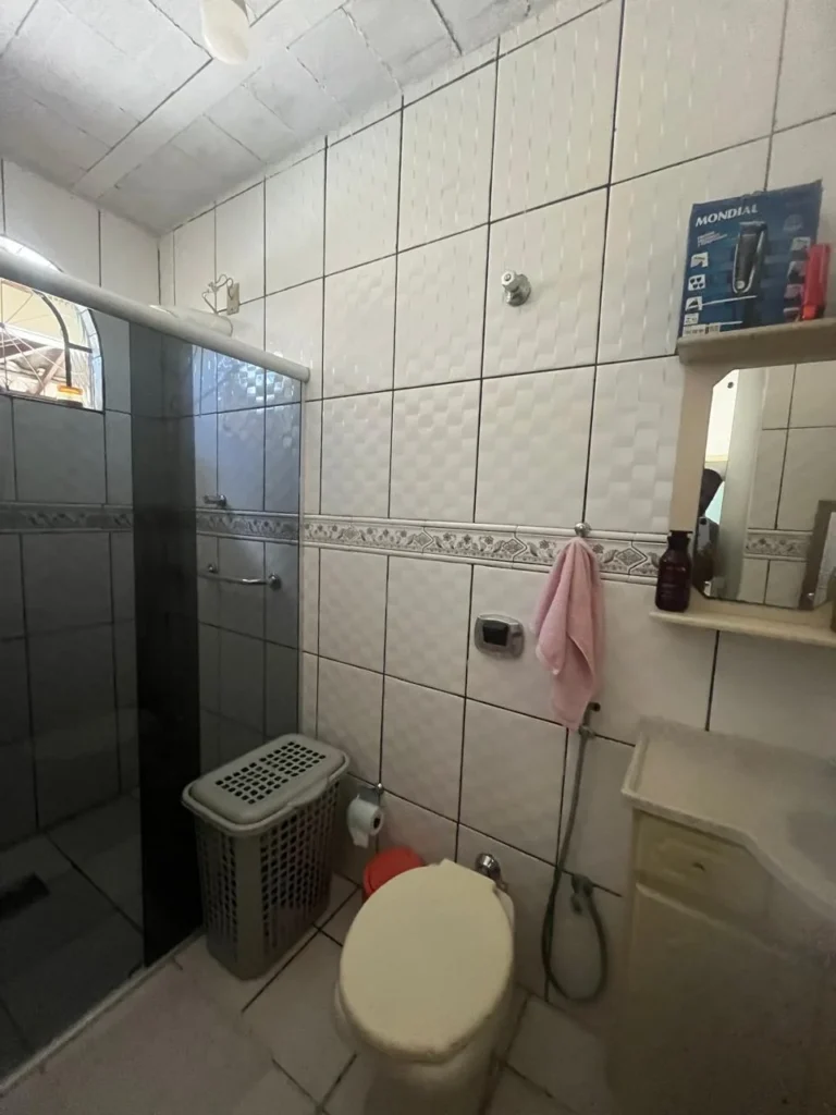 Casa 05 quartos, 07 vagas livres, Bairro Novo Riacho,Contagem(5)