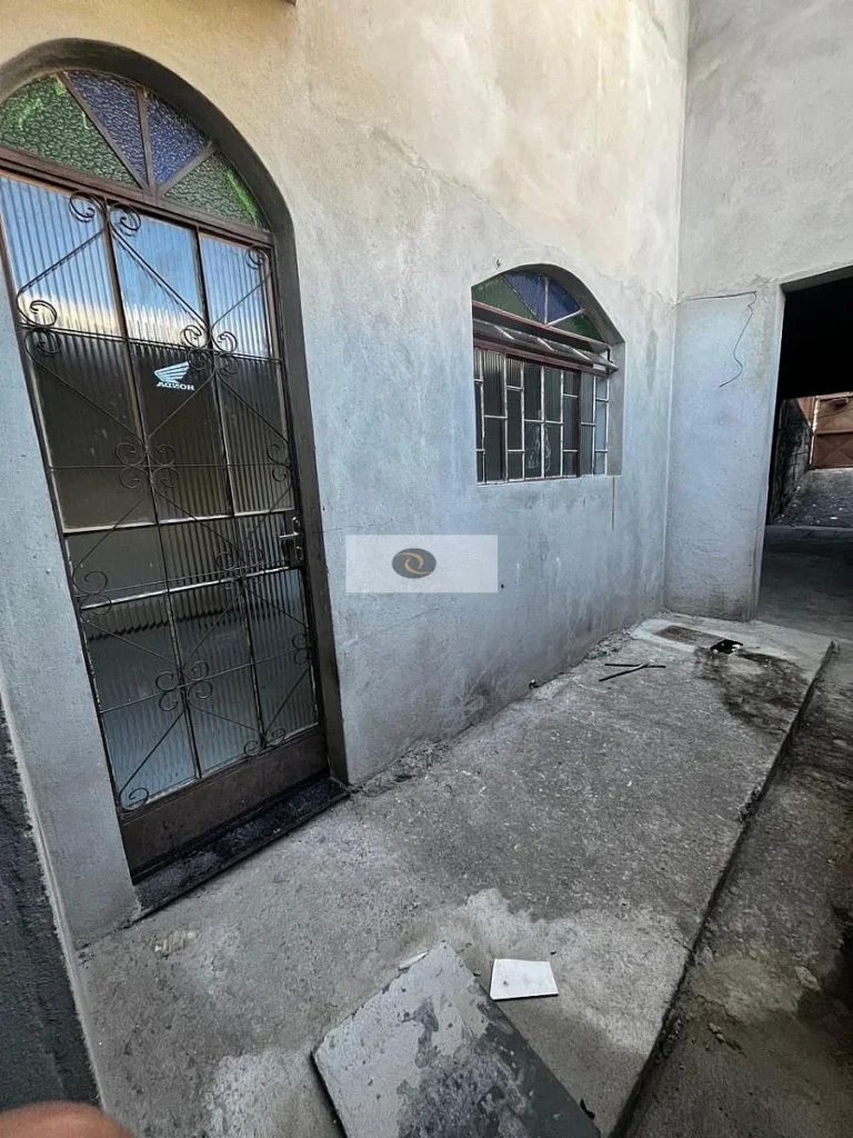 Casa de 03 quartos - bairro novo Riacho, Contagem