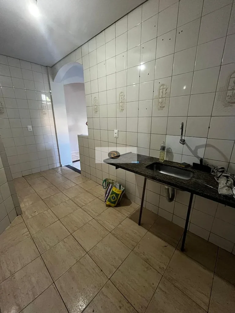 Casa de 03 quartos - bairro novo Riacho, Contagem(3)