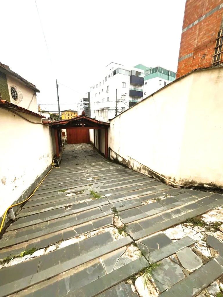 Casa de 03 quartos com suíte Novo Eldorado, Contagem