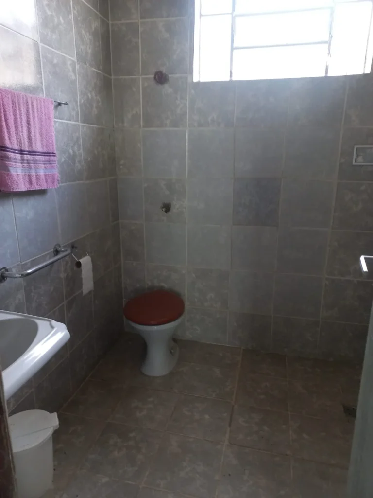 Casa de 03 quartos, lote de 360 m² Bairro Eldorado,Contagem