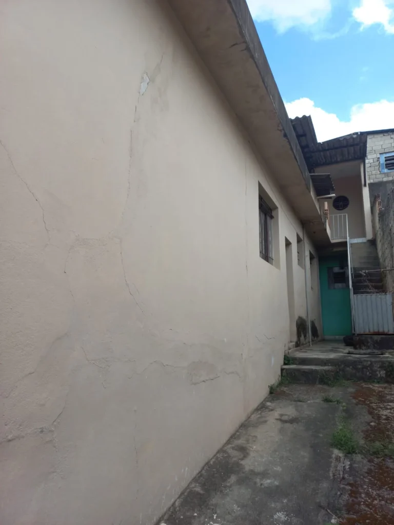 Casa de 03 quartos, lote de 360 m² Bairro Eldorado,Contagem(17)