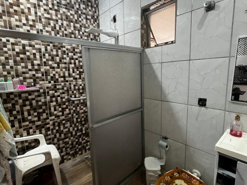 64dee5df-4fdf-4a06-ab03-84cb9c6e22d1