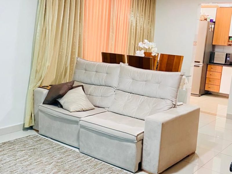 7b75e261-c720-4cef-91e5-4dfed6e36237