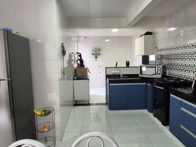 9ce7c401-97c9-42b4-81b2-4396cf246fe5