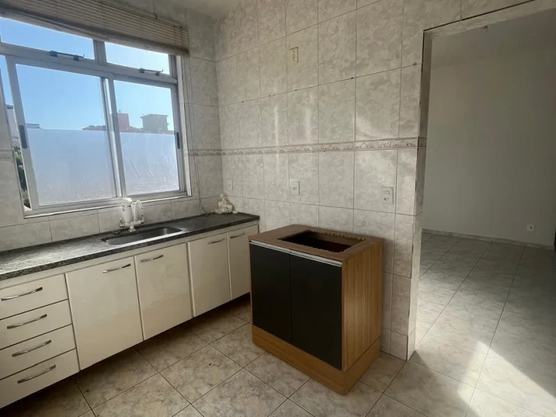 Apartamento de 02 quartos 01 vaga, Bairro Novo Riacho
