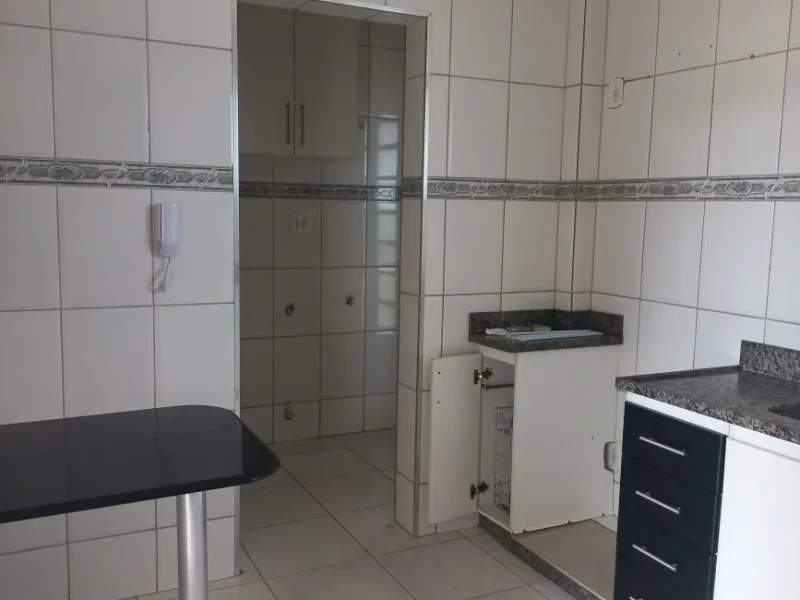 Apartamento de área privativa, 04 quartos e 02 vagas(2)