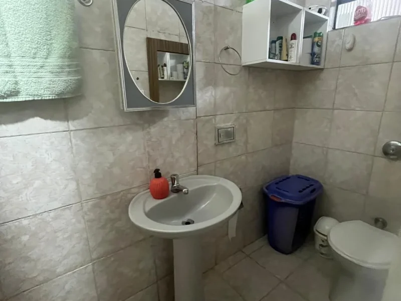 Casa 05 quartos, 07 vagas livres, Bairro Novo Riacho,Contagem(8)