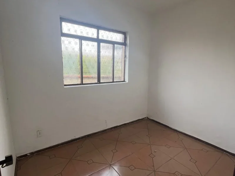 Casa de 03 quartos, 03 vagas bairro Novo Riacho,Contagem(14)