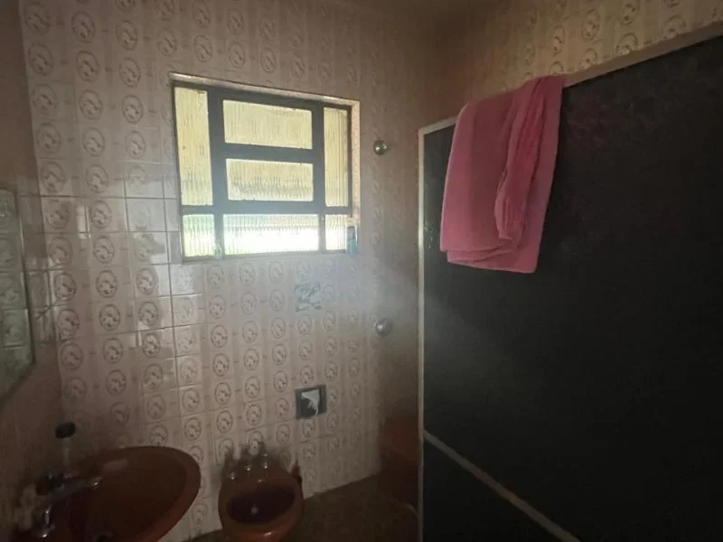 Casa de 03 quartos, 03 vagas bairro Novo Riacho,Contagem(8)