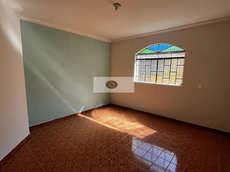 Casa de 03 quartos - bairro novo Riacho, Contagem(8)