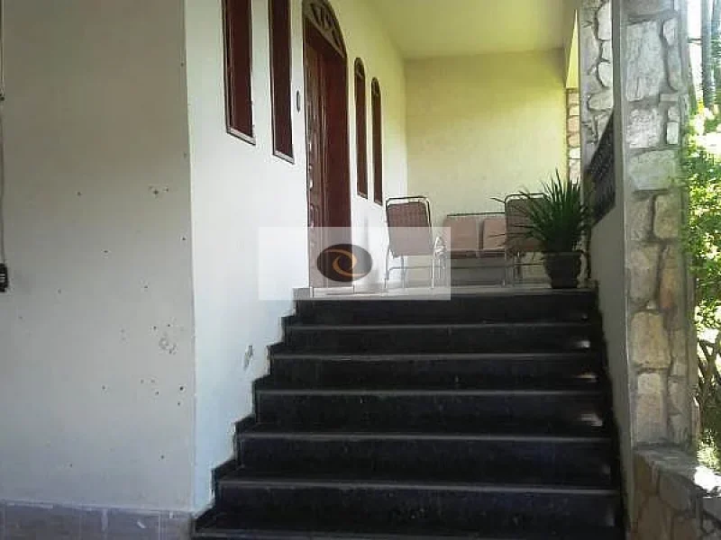 Casa em lote de 360 m², 03 quartos, 05 vagas,Novo Riacho, Contagem(2)