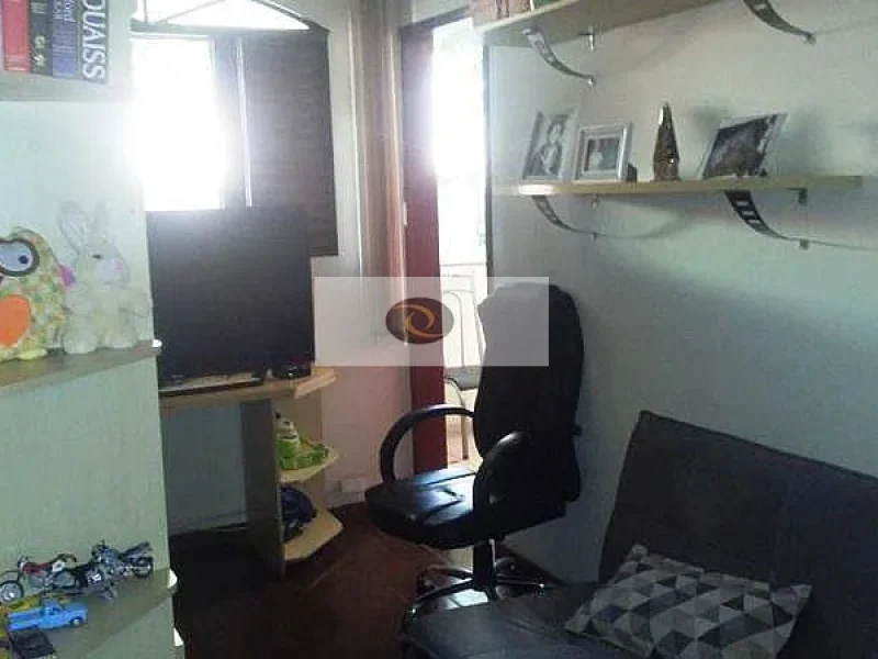 Casa em lote de 360 m², 03 quartos, 05 vagas,Novo Riacho, Contagem(4)