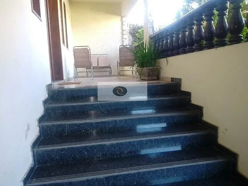 Casa em lote de 360 m², 03 quartos, 05 vagas,Novo Riacho, Contagem(7)