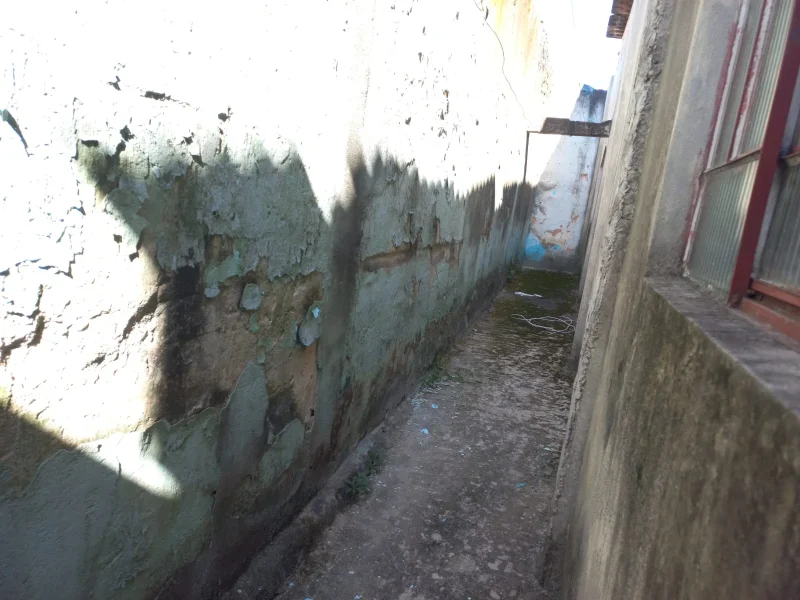 Casa em lote de 360 m² bairro Novo Riacho, Contagem