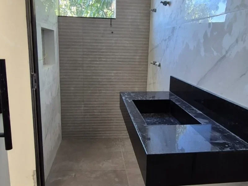 Casa geminada, 03 quartos, 02 vagas, Bairro alvorada, contagem(10)