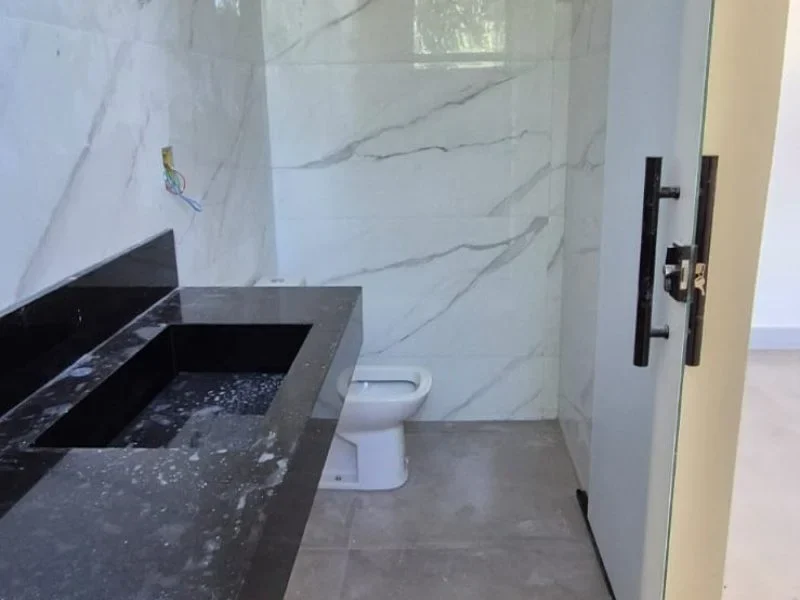 Casa geminada, 03 quartos, 02 vagas, Bairro alvorada, contagem(22)