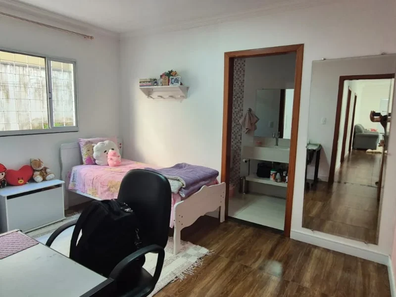 Casa no bairro Jardim Califórnia, Contagem(19)