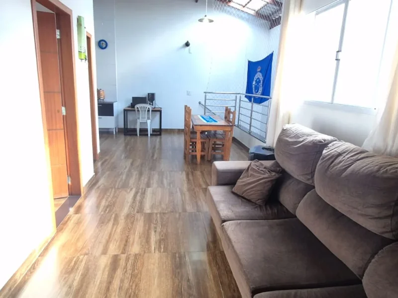 Casa no bairro Jardim Califórnia, Contagem(22)