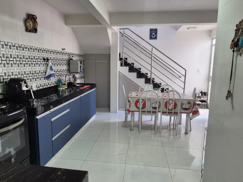 Casa no bairro Jardim Califórnia, Contagem(3)