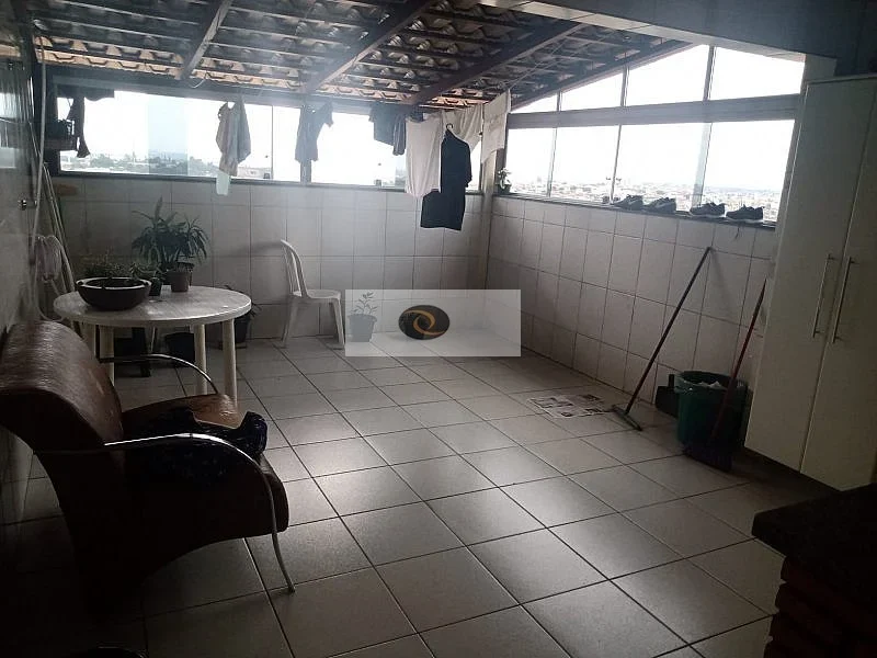 Cobertura de 03 quartos, 02 vagas, bairro Novo Riacho(4)