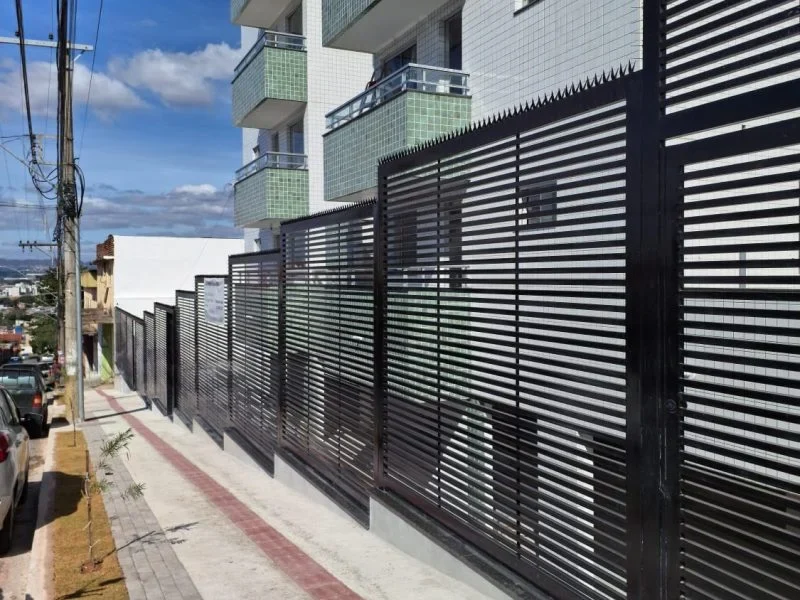 Cobertura de 04 quartos, 02 suítes, Bairro Santa Cruz, Contagem