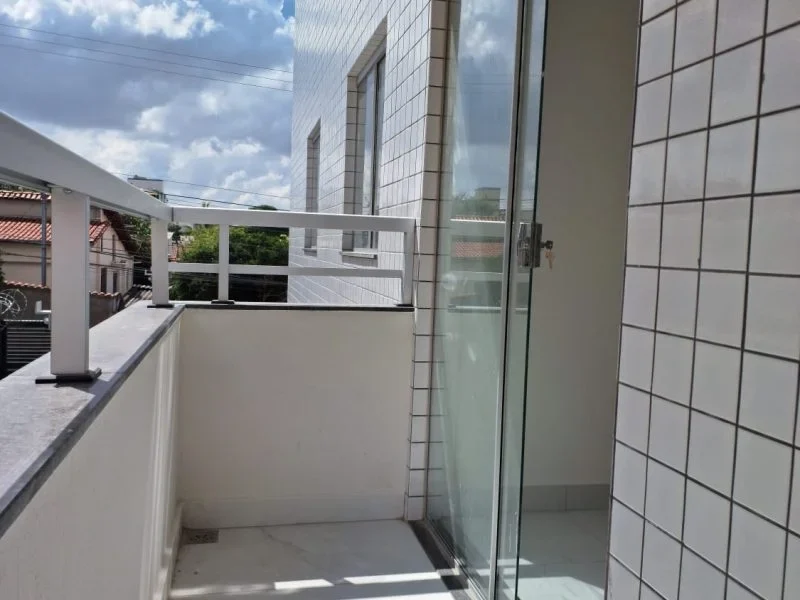 Cobertura de 04 quartos, 02 suítes, Bairro Santa Cruz, Contagem(14)