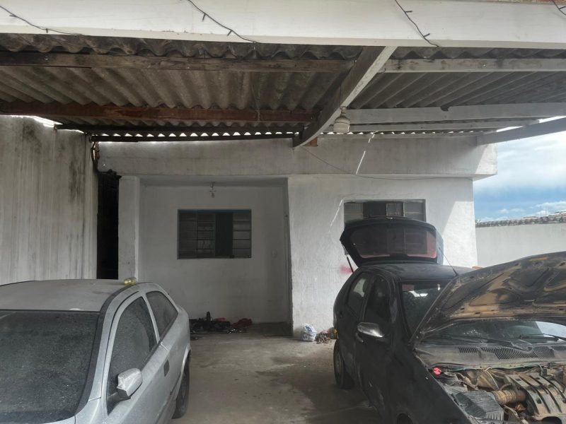 ce148ecb-db7d-412f-b829-6dc71935efdf